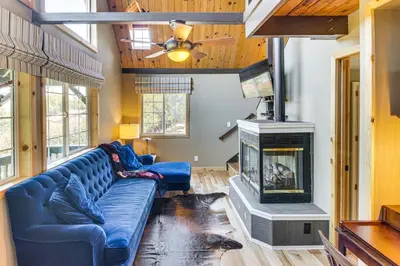 Gallery image of The Storybook Cottage Every Stay Tells a Story! in Conejo Valley Trailer Park
