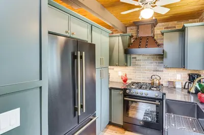Gallery image of The Storybook Cottage Every Stay Tells a Story! in Conejo Valley Trailer Park