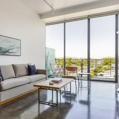 Blueground Echo Park balcony nr Echo Park Lake LAX-1375