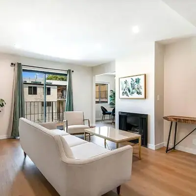 Stylish 1BR Near Universal Studios with Parking