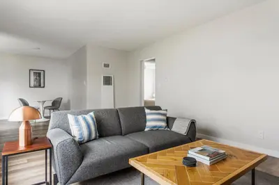 Gallery image of Blueground Delthorne view nr Torrance Beach LAX-1394 in Los Angeles