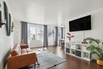 Gallery image of Shoreline Retreat in Long Beach