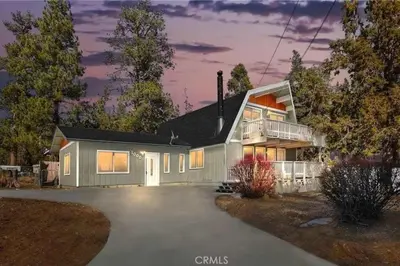 an image of a house at Navigate Stays Best Location Pet Friendly Games in Big Bear City