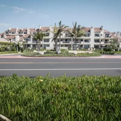 Surfside Four