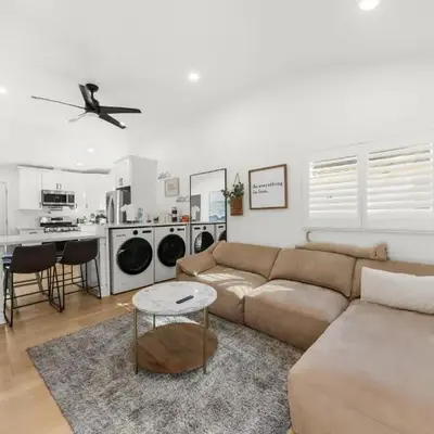 #Marbella Lane - Cityside Haven with Touch of Charm