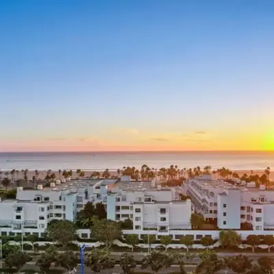 Oceanfront Artists Retreat Santa Monica Luxury