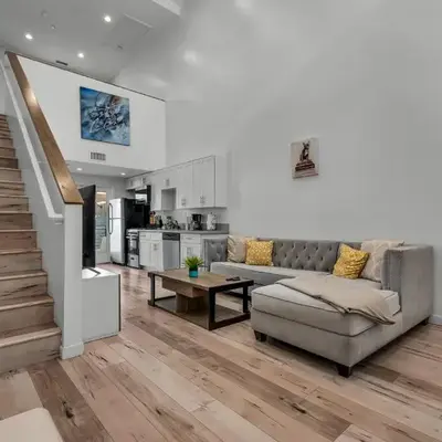 Loft-Style 1-Bedroom Apartment with Balcony & Private Parking in Hollywood