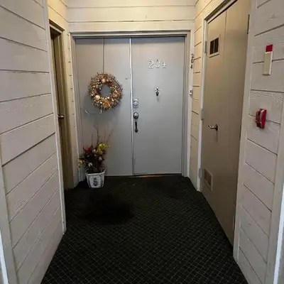 1140 Alta Loma