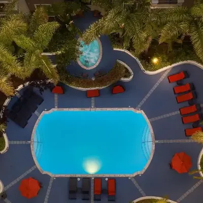 Chic Marina 1 Bedroom - Pool - Hot Tub - Gym - Sauna