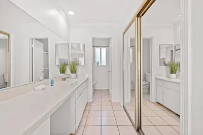 Gallery image of 734 Glendora in Glendora