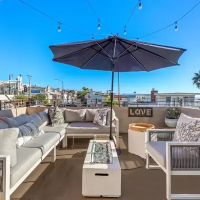Ocean View condo in the heart of Manhattan Beach