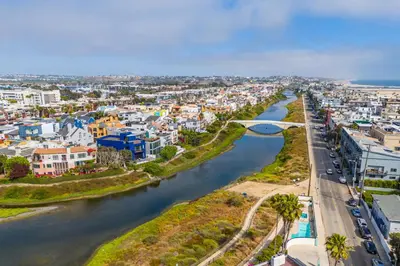 Gallery image of Pretty place 9 in Los Angeles