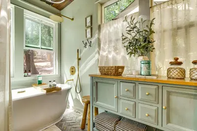 Gallery image of Hike, Ski, Relax Mtn Getaway in Lake Arrowhead in Lake Arrowhead