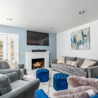 Heidi House Entire Duplex Relocation Stays