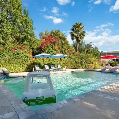 Luxury LA Garden Estate Private Pool HotTub Tennis