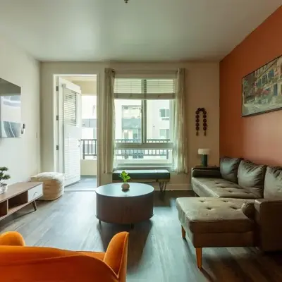 Modern Serenity Apartment for a Comfortable Stay