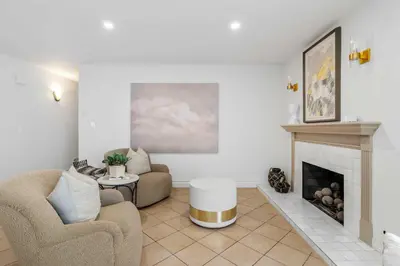Gallery image of Marbella Lane - Contemporary 4BR Charm w Pool in Fullerton