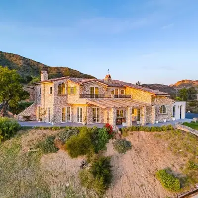 Mintcello Estate