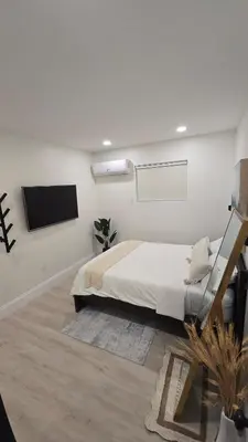 Gallery image of Modern Suite with Kitchen Prkng Near Disney and DTLA in Downey