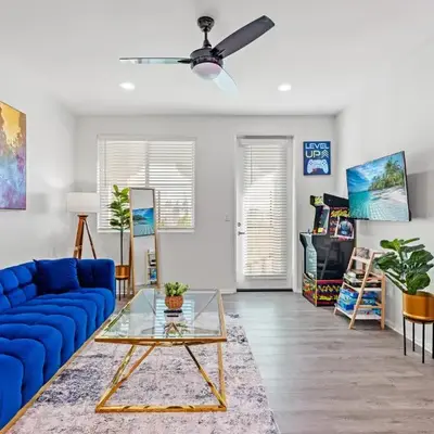 Charming 3BR Apartment | Near Disney + Arcade