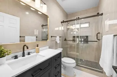 Gallery image of Home near Disneyland | Central to LA & OC in Norwalk