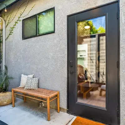 Modern Luxe Studio in East Los Angeles