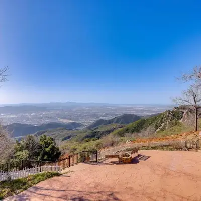 Mtn and Valley Views! Rimforest Lodge with Fireplace