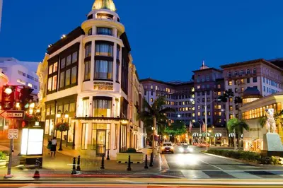 a building on a city street at night at Los Angeles Beverly Hills Westside UCLA Luxury in Los Angeles