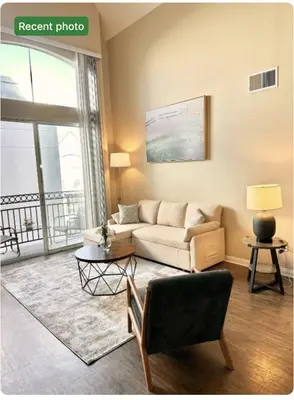 Gallery image of Aqua apartments in Los Angeles