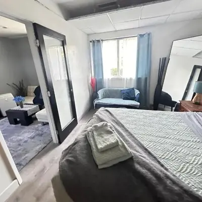 Pet Friendly Private Guest Suite in Northridge