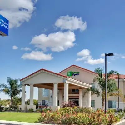 Holiday Inn Express Delano Highway 99 by IHG