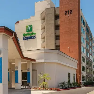Holiday Inn Express Fullerton-Anaheim by IHG