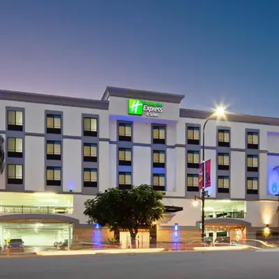 Holiday Inn Express Hollywood Walk of Fame by IHG