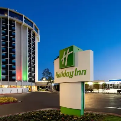Holiday Inn Long Beach - Airport by IHG