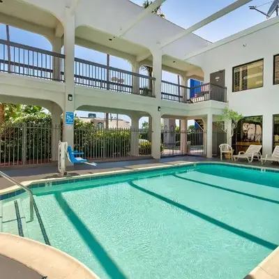 Studio 6 Suites Lawndale