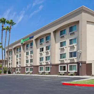 Holiday Inn Express San Bernardino Colton by IHG