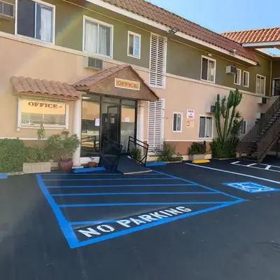 Encore Inn Inglewood