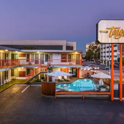 The Tangerine - a Burbank Hotel