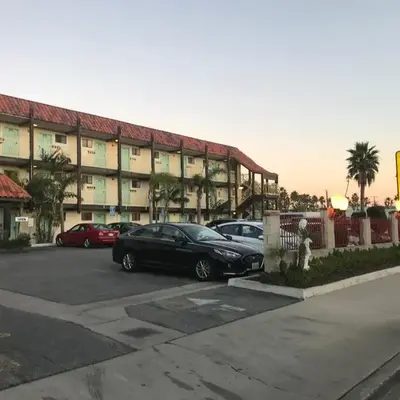 777 Motor Inn