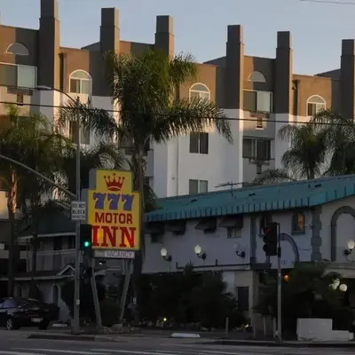 777 Motor Inn