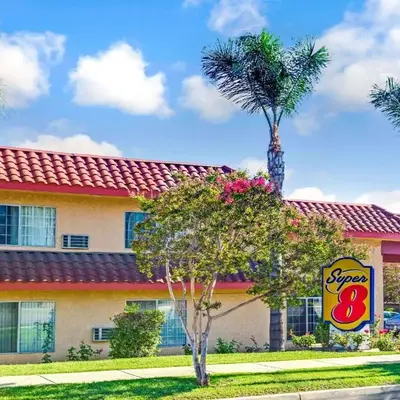 Super 8 by Wyndham Upland Ontario CA