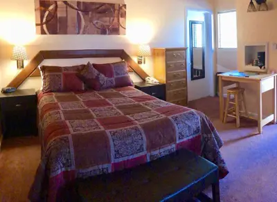 Gallery image of Giant Oaks Lodge in Running Springs