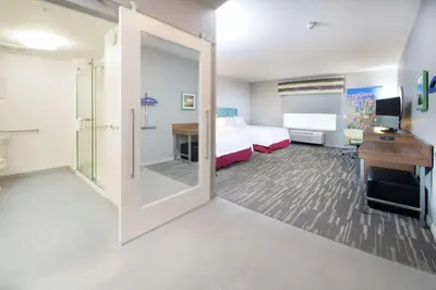 a hotel room with a bed and a desk at Hampton Inn Arvin Tejon Ranch, Ca in Wheeler Ridge
