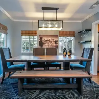 Stylish 2 Bed & 2 Bath at the Heart of Hollywood with Free Parking - One Car only