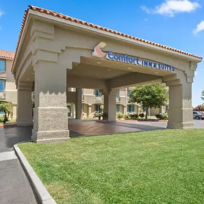 Comfort Inn & Suites Lancaster Antelope Valley