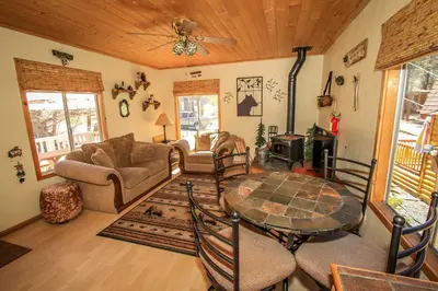 Gallery image of Little Bear-1079 by Big Bear Vacations in Big Bear Lake