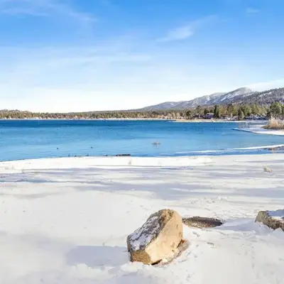 Shore Acres Lodge-450 by Big Bear Vacations