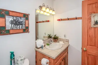 Gallery image of Fishermans Paradise-1792 by Big Bear Vacations in Big Bear Lake