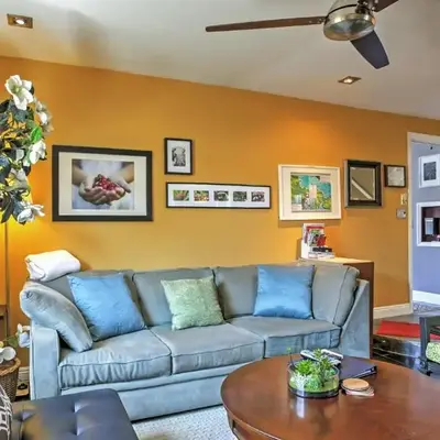 Unique Long Beach House with Patio