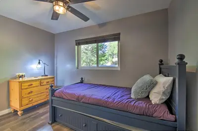 Gallery image of Mountain Haven with Hot Tub, Game Room, and Treehouse! in Lake Arrowhead